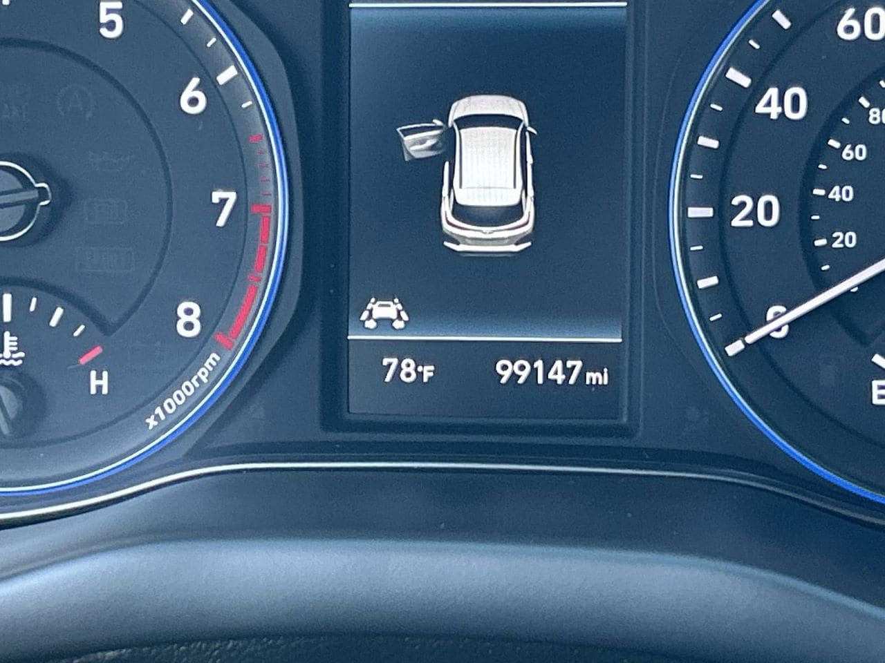 Used 2019 Chalk White Hyundai Ultimate image 29