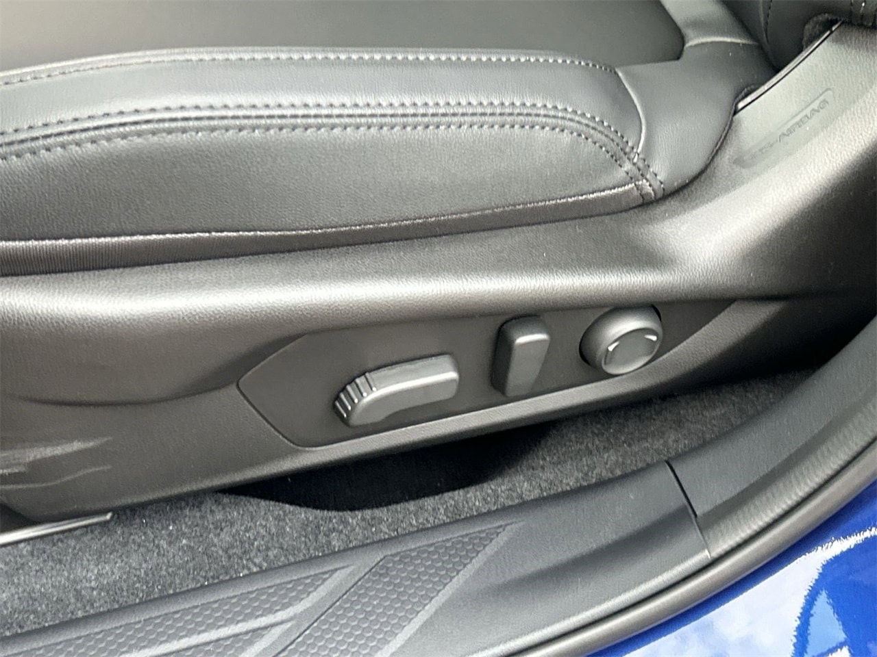 New 2026 Sapphire Blue Pearl Subaru Premium image 16