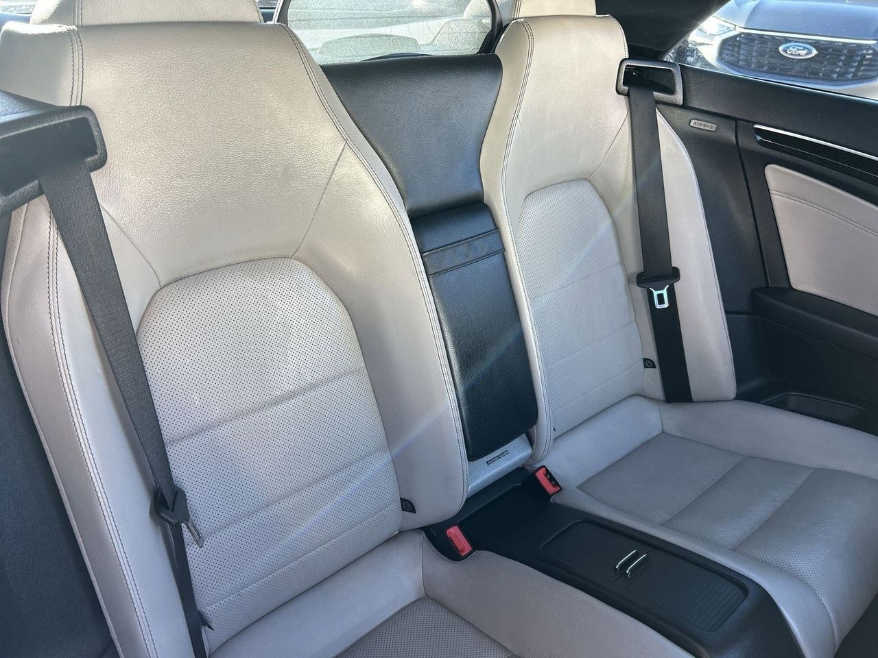 Used 2015 Designo Diamond White Metallic Mercedes-Benz E 550 image 9