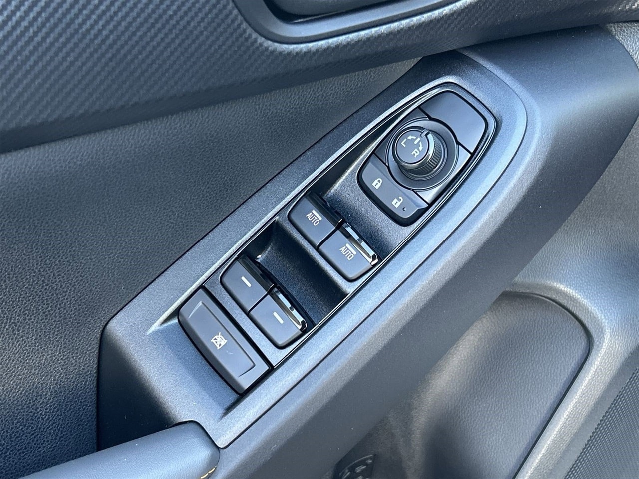 New 2026 Crystal White Pearl Subaru Wilderness image 17