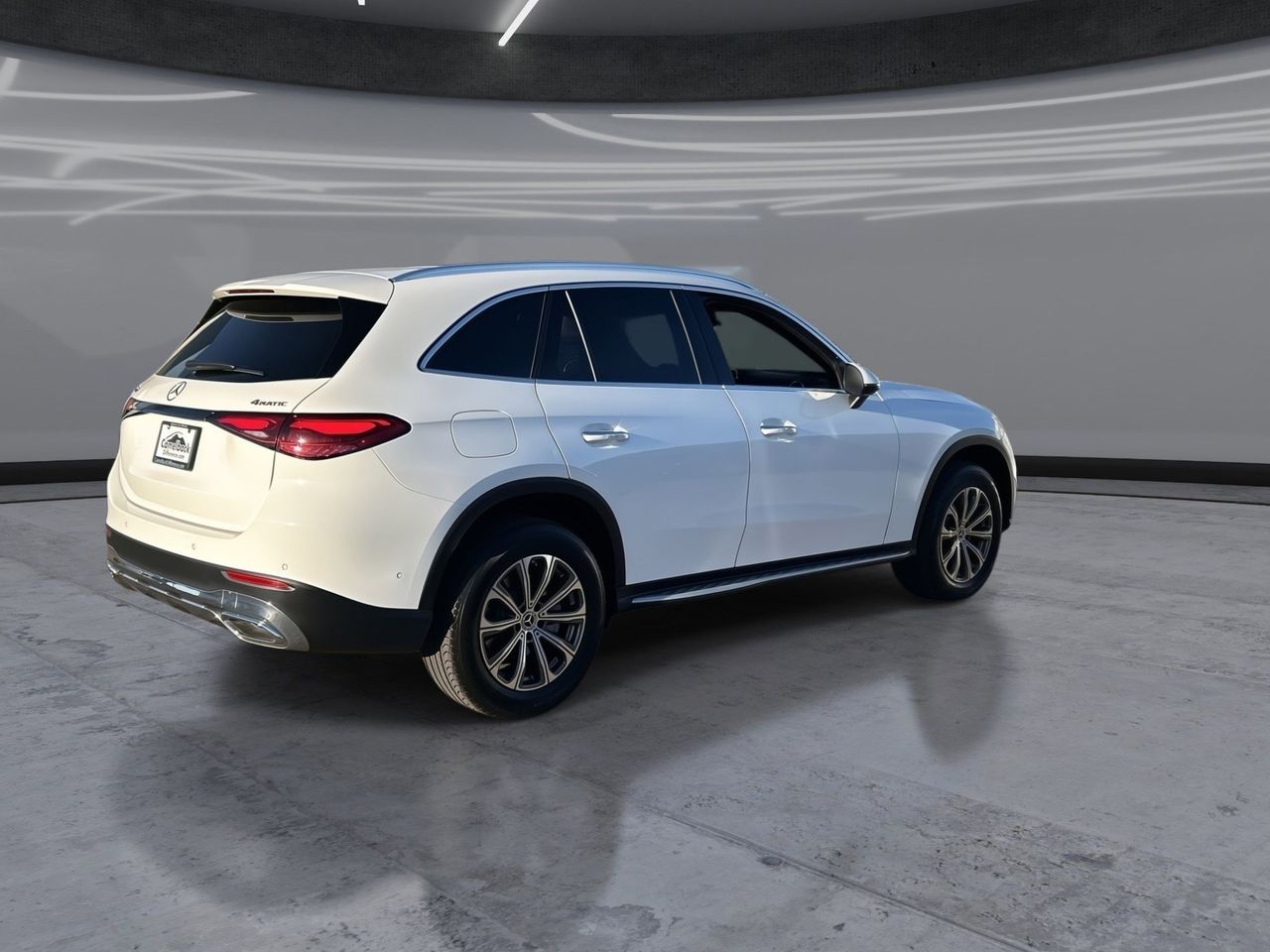 Used 2025 Polar White Mercedes-Benz GLC 300 image 5