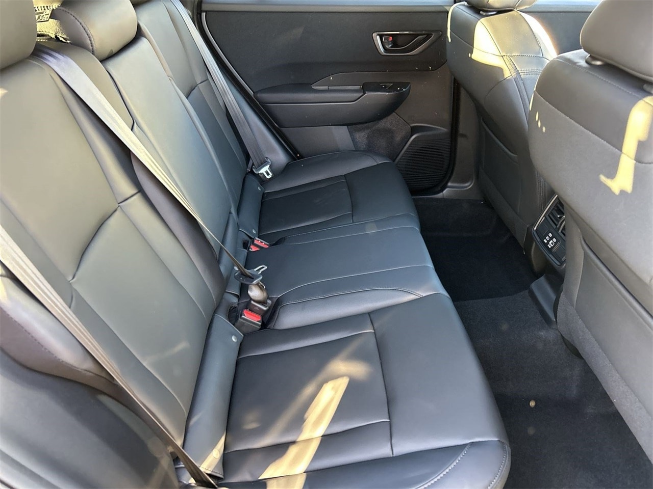 New 2026 Deep Emerald Green Pearl Subaru Premium image 9