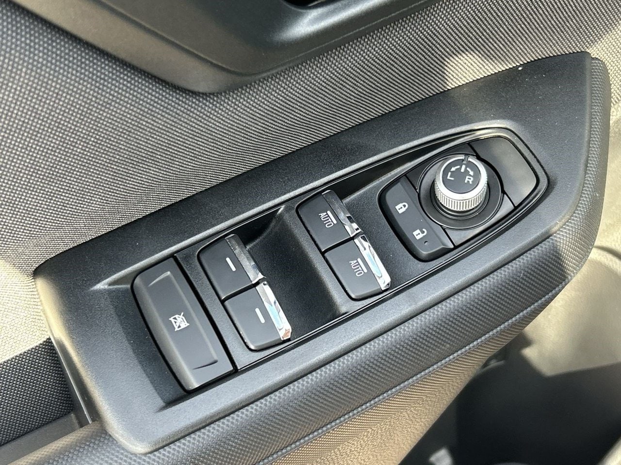 New 2026 River Rock Pearl Subaru Premium Hybrid image 17