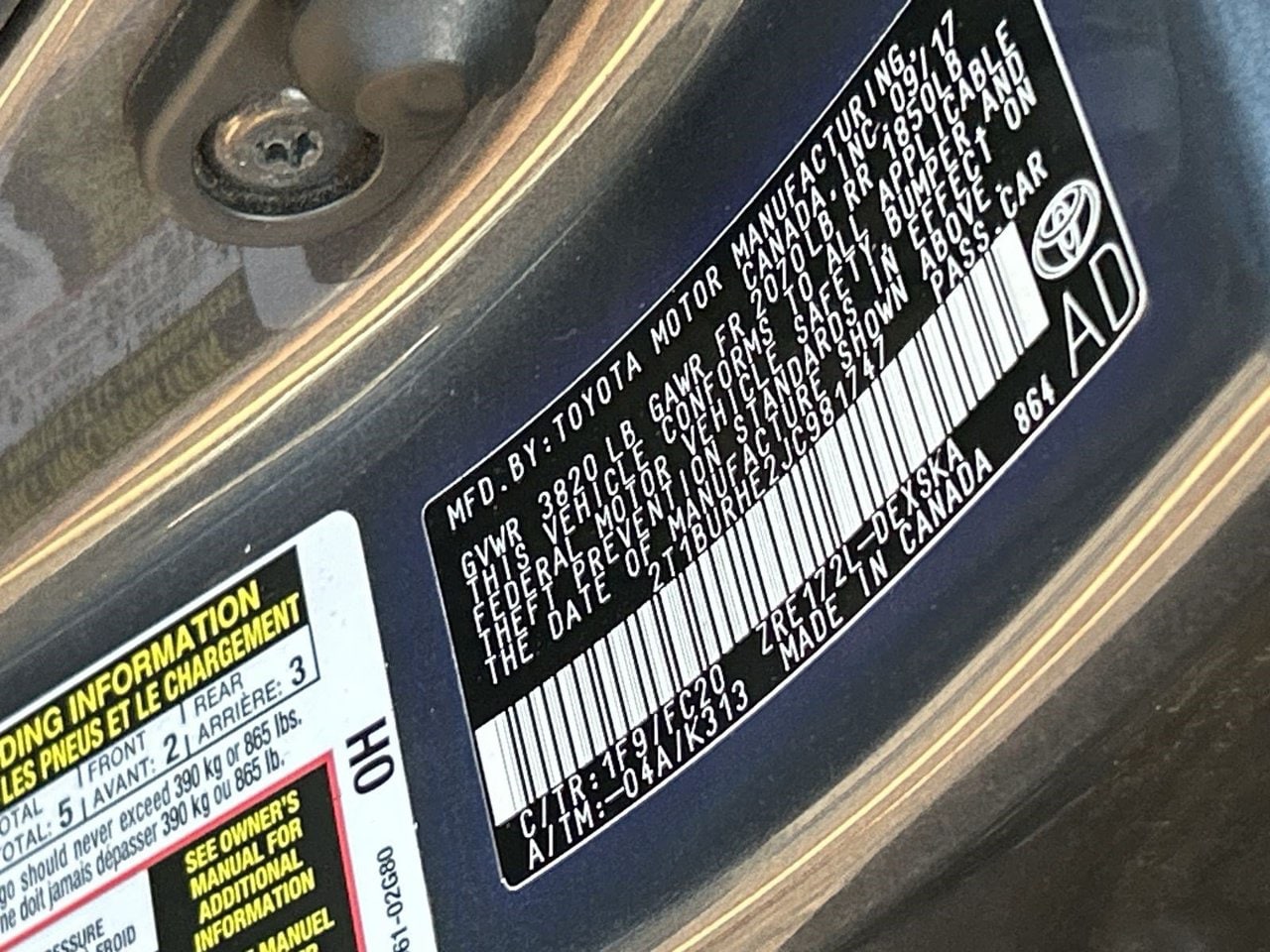 Used 2018 Slate Metallic Toyota SE image 30