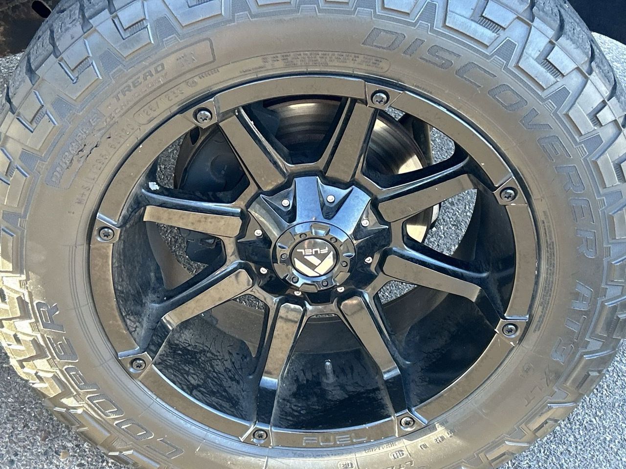 2018 GMC Sierra 1500 SLE - Photo 8