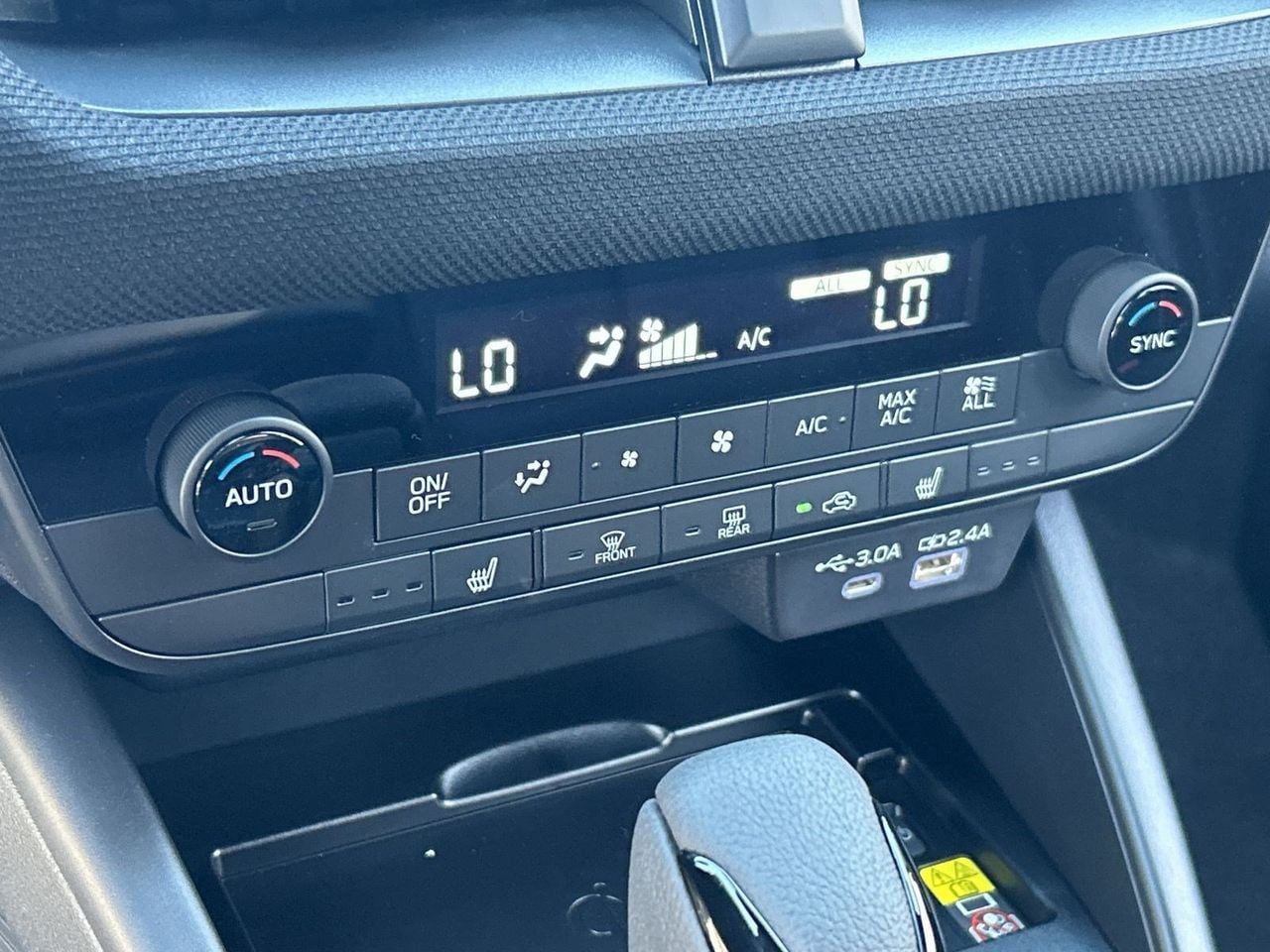 New 2026 Sapphire Blue Pearl Subaru Premium image 24
