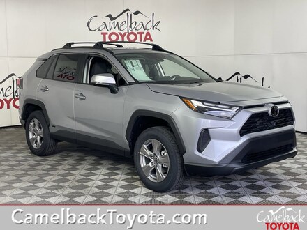 2025 Toyota RAV4 Hybrid XLE SUV