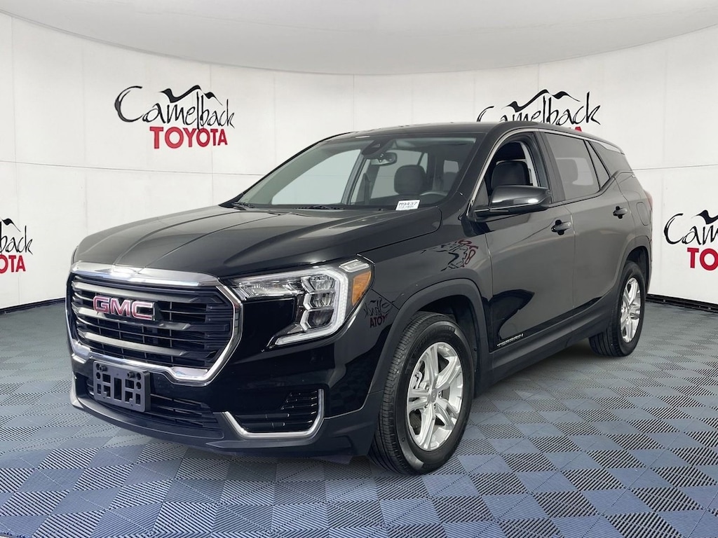 Used 2024 GMC Terrain SLE SUV