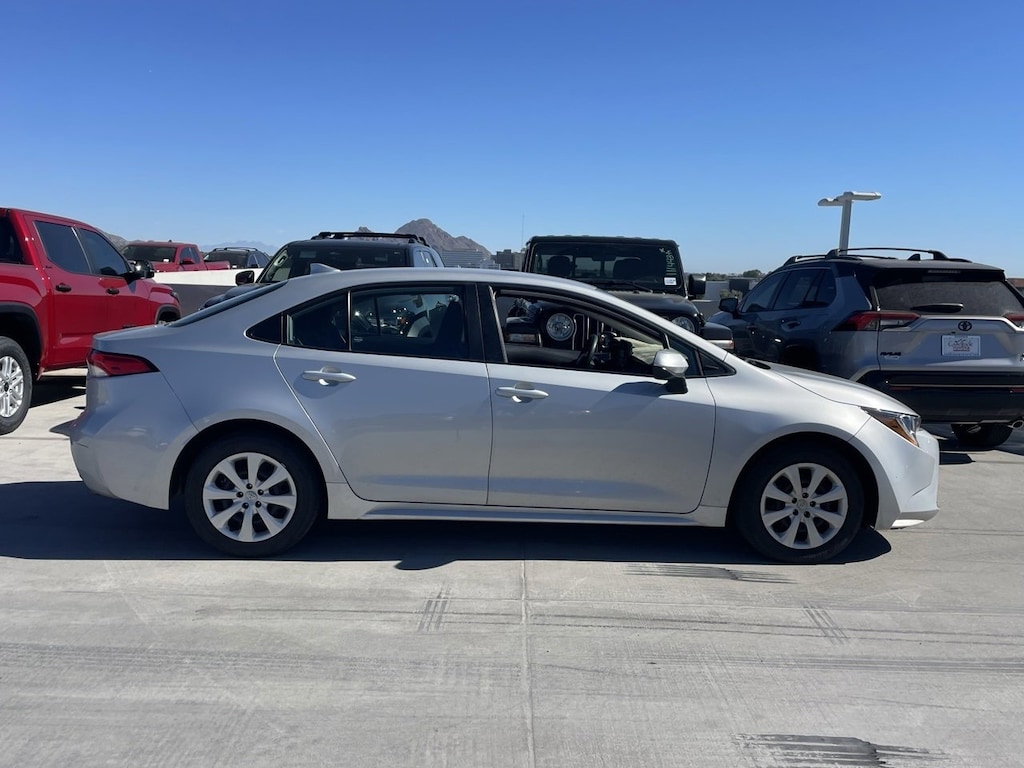 Used 2024 Toyota Corolla LE Sedan