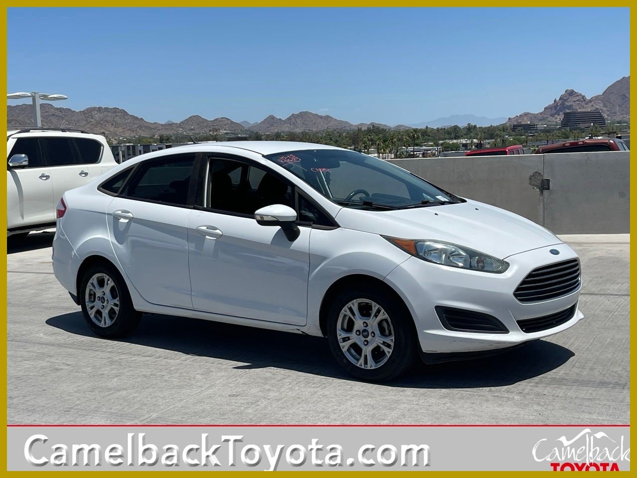 2015 Ford Fiesta SE Sedan's photo