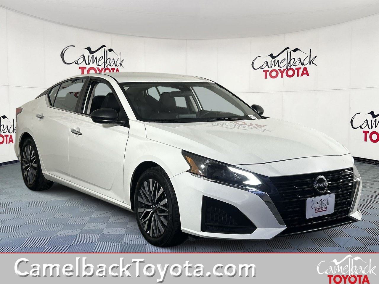 2025 Nissan Altima