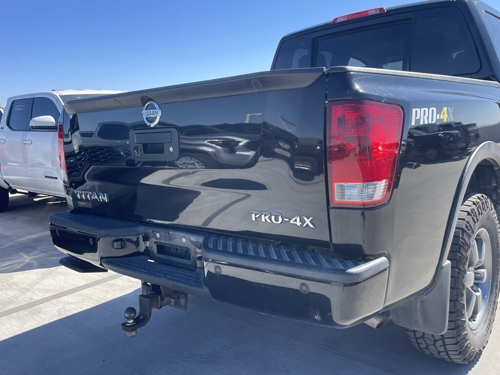 Used 2014 Nissan Titan PRO-4X Truck Crew Cab