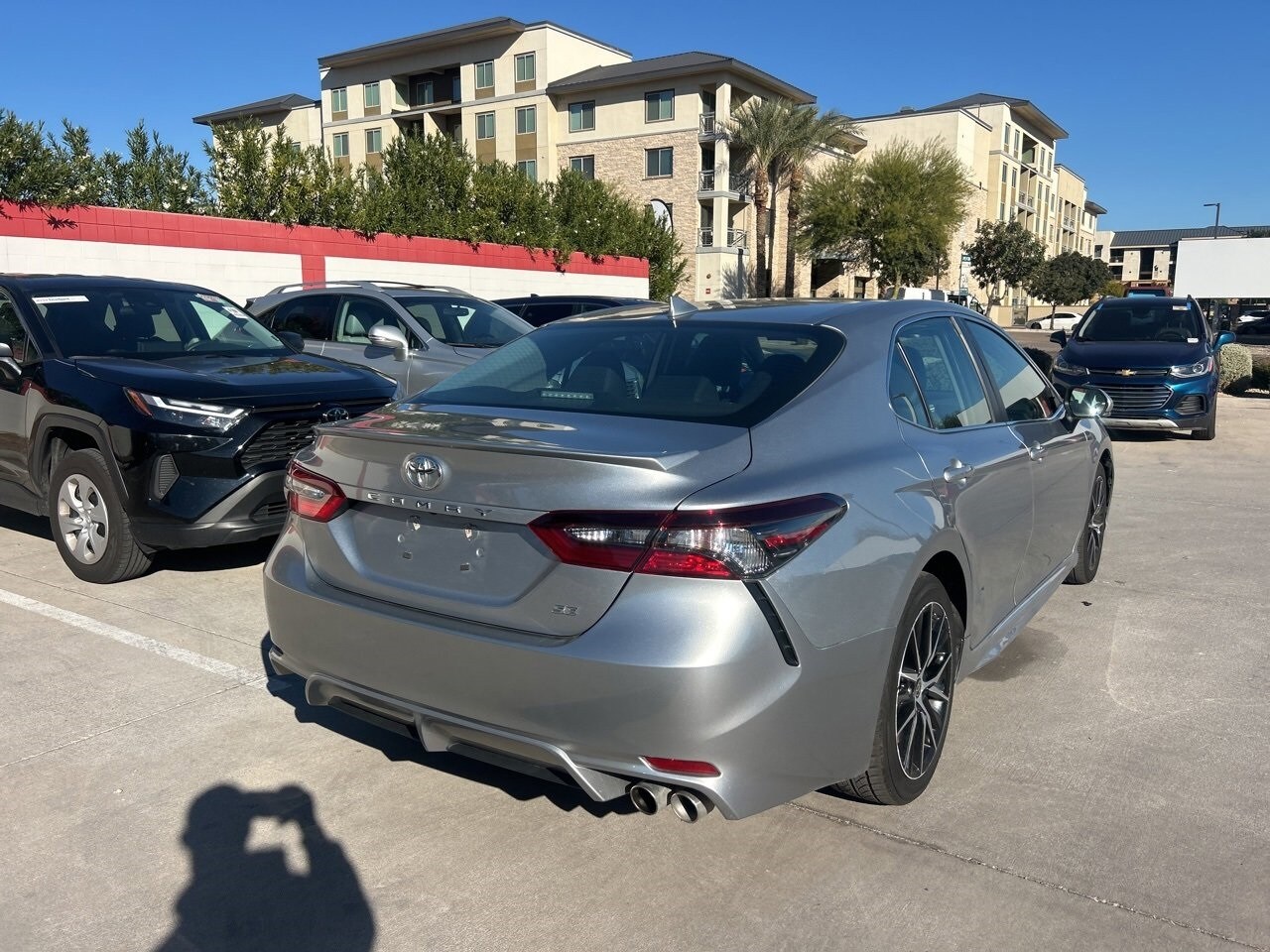 2024 Toyota Camry SE photo 2