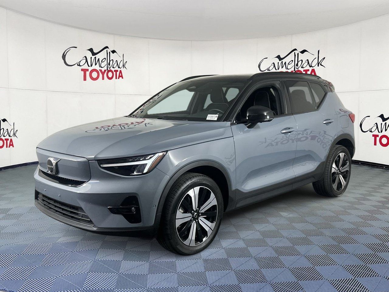 Used 2023 Volvo XC40 Plus with VIN YV4ED3UL0P2105939 for sale in Phoenix, AZ