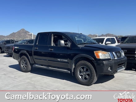 2014 Nissan Titan PRO-4X Truck Crew Cab