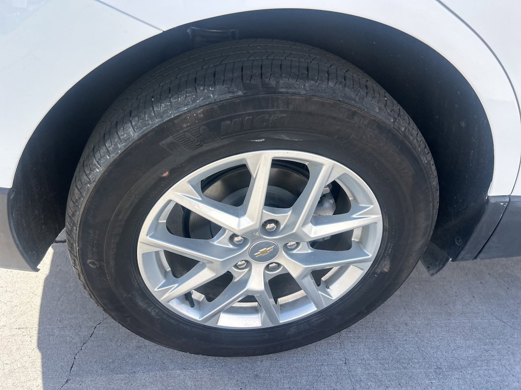 Used 2024 Chevrolet Equinox LT SUV