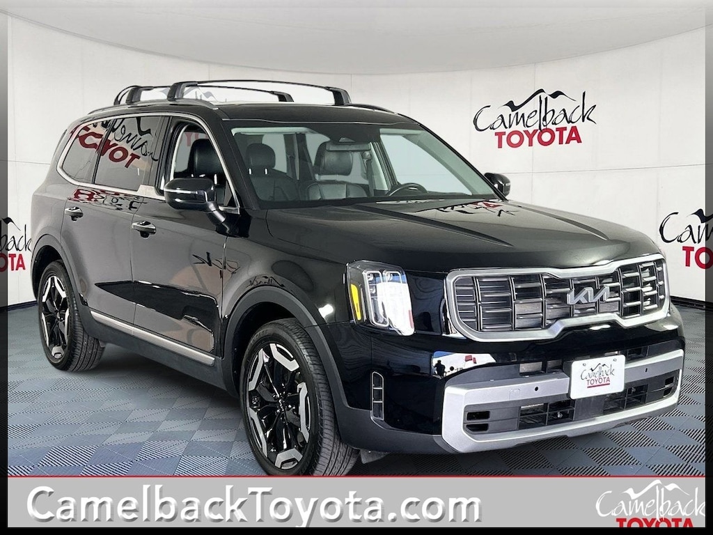 Used 2025 Kia Telluride S SUV