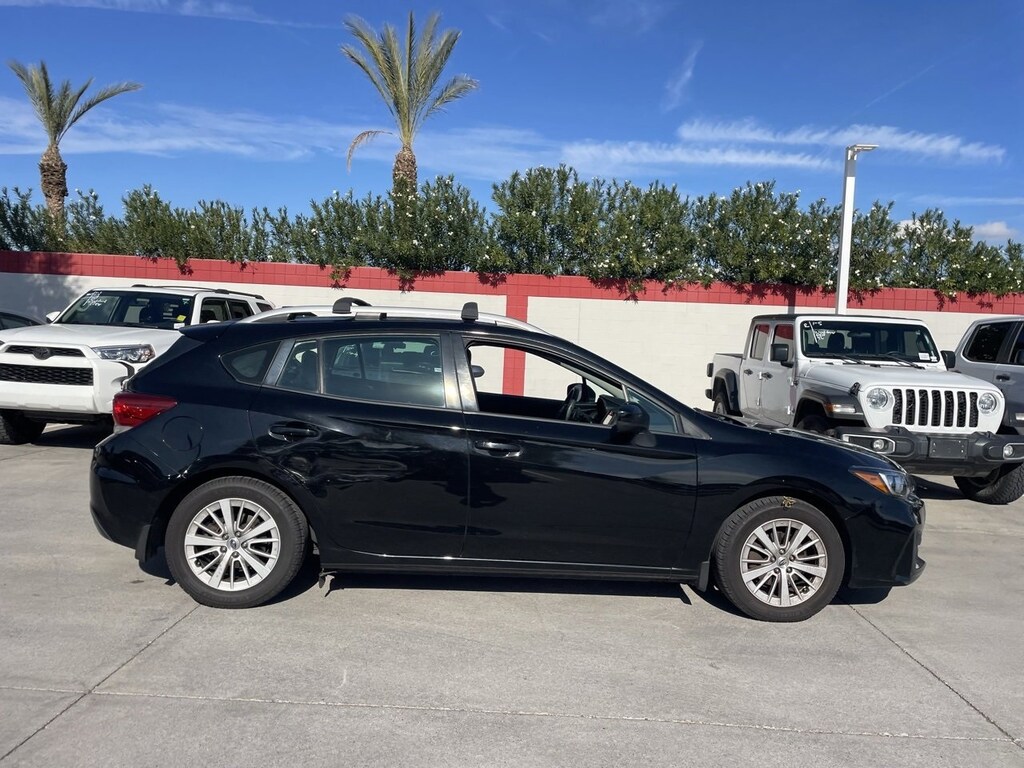 Used 2017 Subaru Impreza 2.0i Premium 5-door