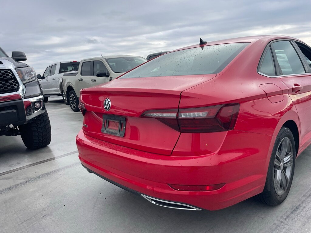 Used 2020 Volkswagen Jetta R-Line Sedan