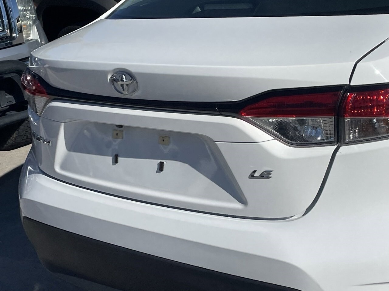 2024 Toyota Corolla LE photo 3