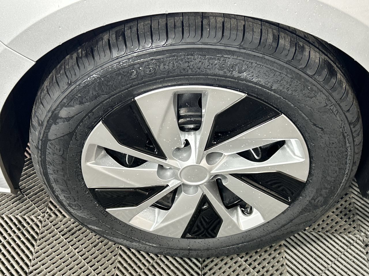2024 Nissan Altima S - Photo 10