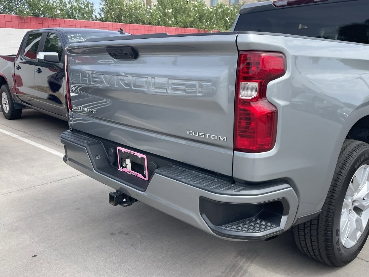 2023 Chevrolet Silverado Custom photo 4