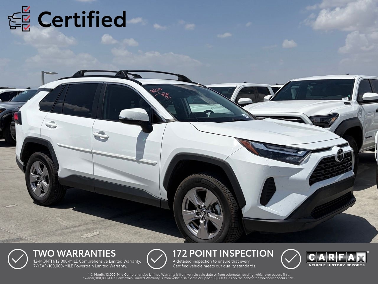 2023 Toyota RAV4 XLE FWD's photo