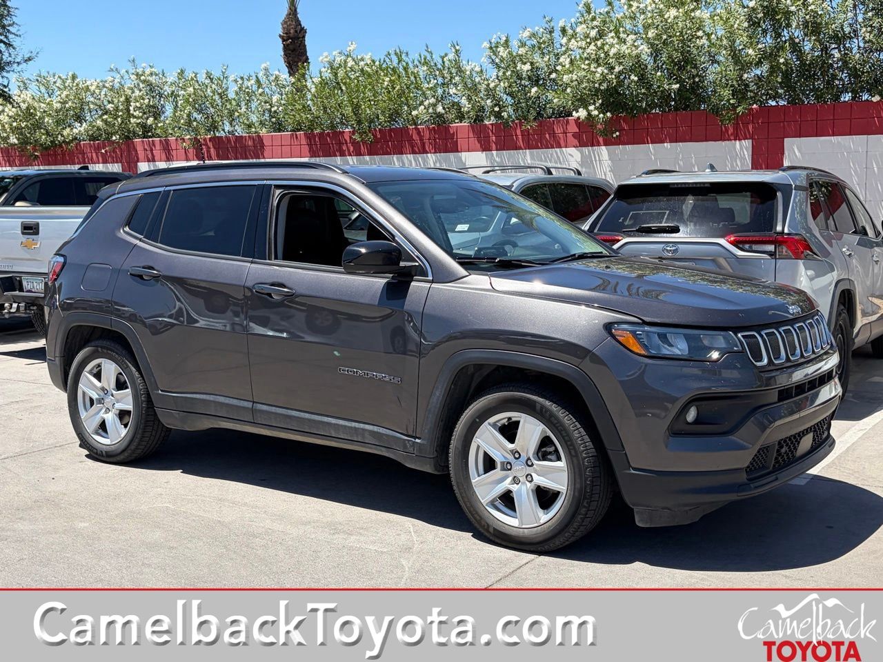 2022 Jeep Compass Latitude's photo