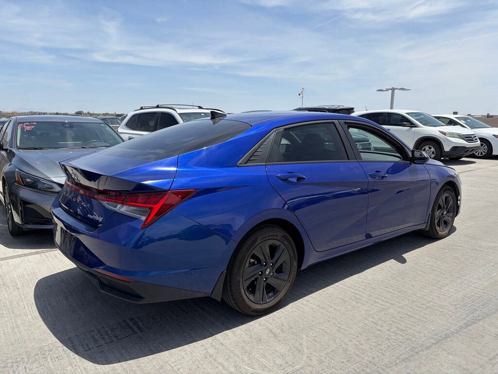 Used 2023 Hyundai Elantra Hybrid Blue Sedan