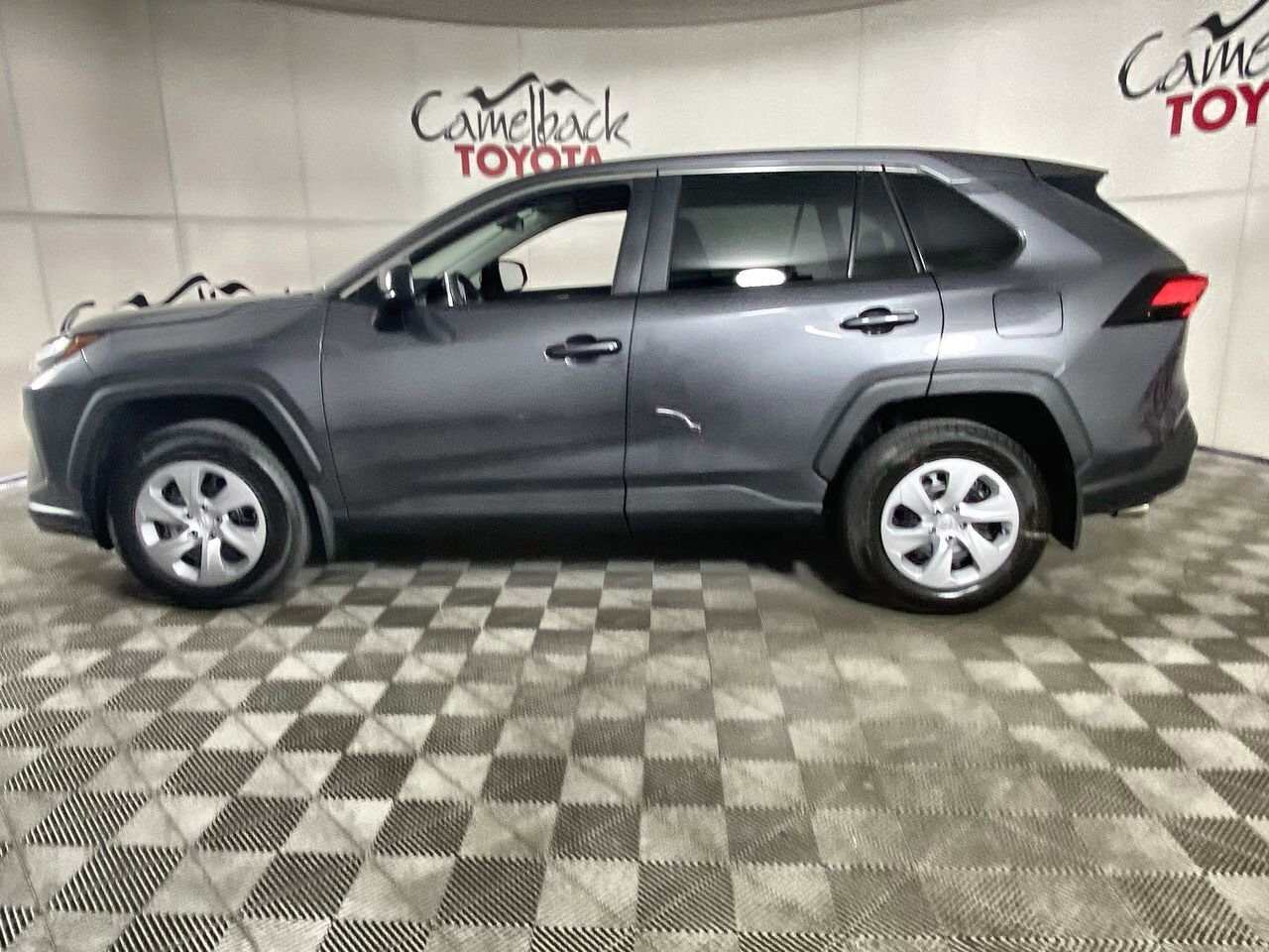 2025 Toyota RAV4 LE photo 2