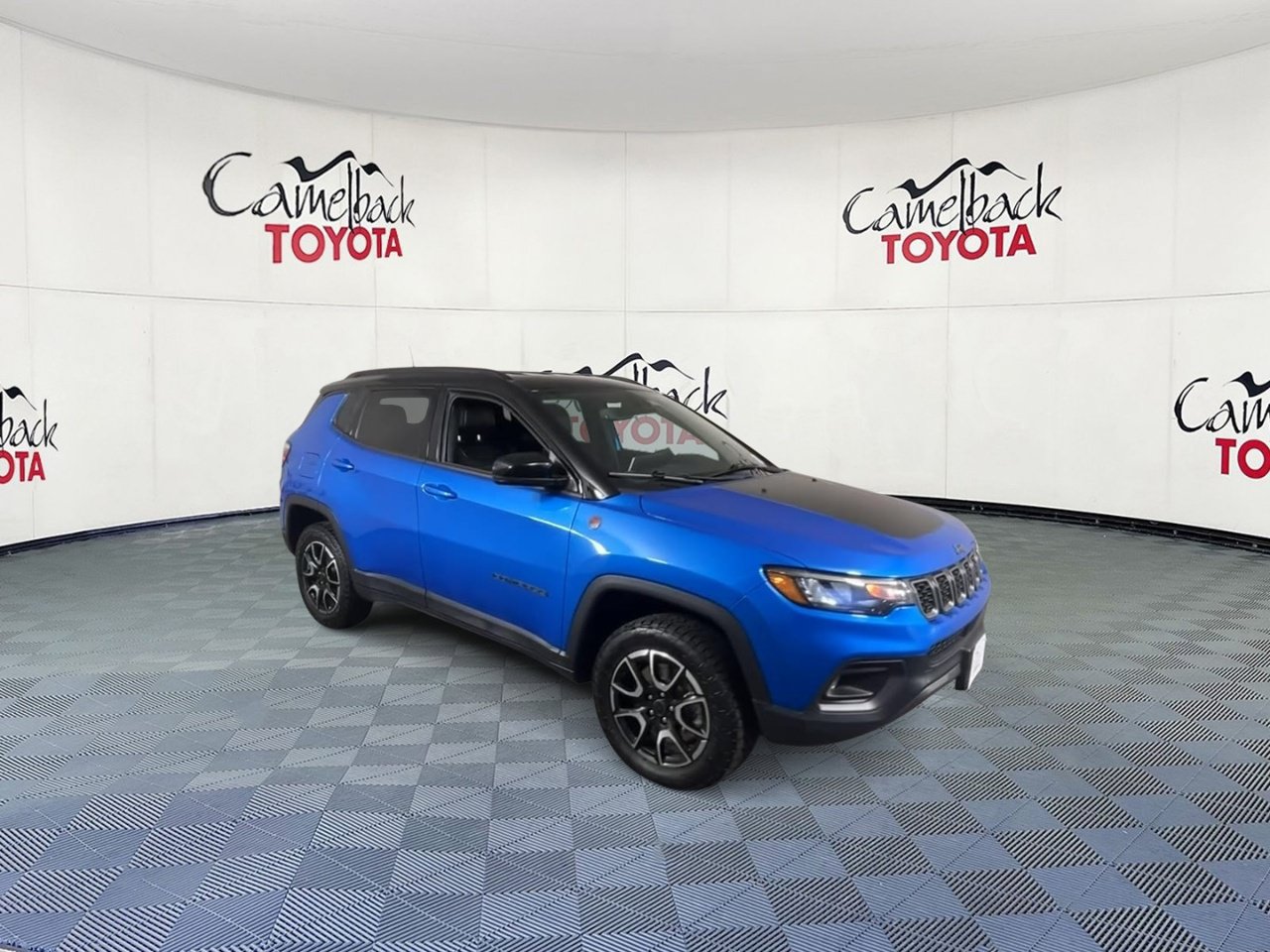 Used 2025 Jeep