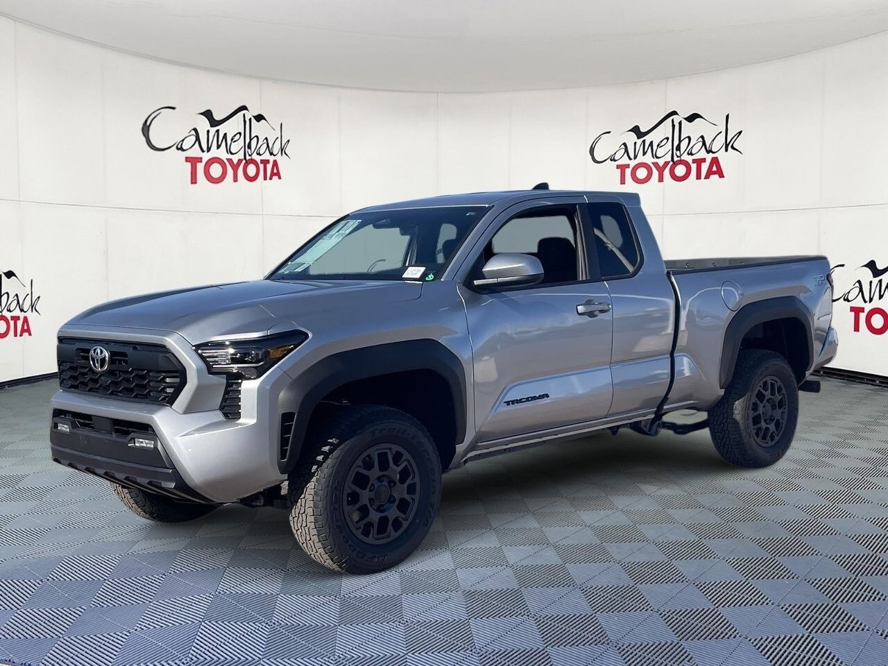 2025 Toyota Tacoma TRD PreRunner photo 2