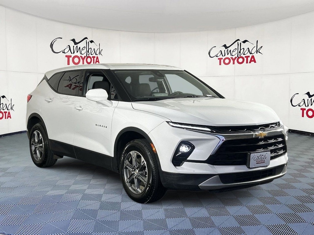 Used 2025 Chevrolet Blazer LT SUV