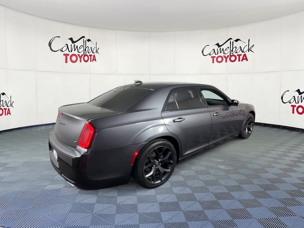 Used 2021 Chrysler