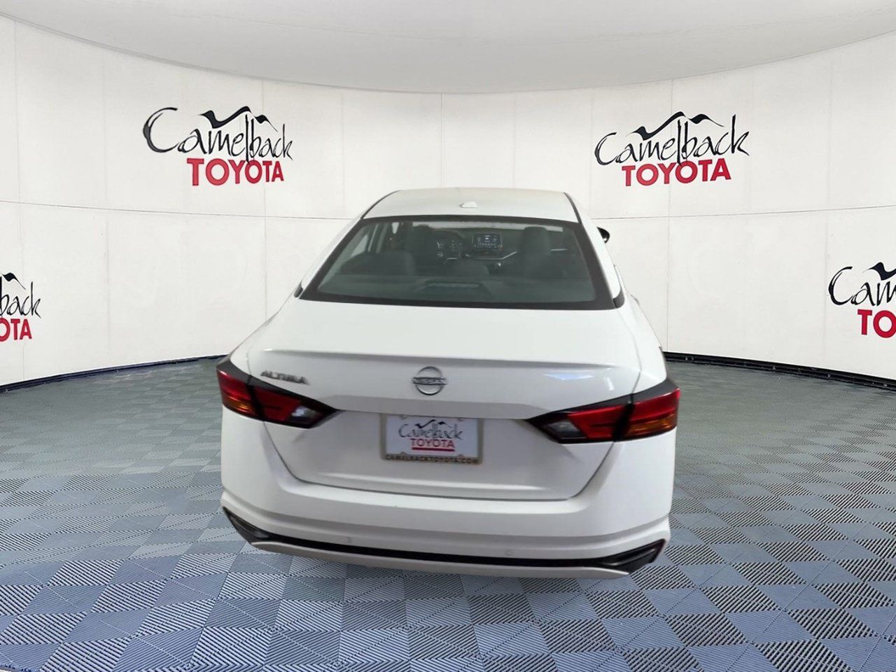 Used 2025 Nissan Altima 2.5 SV Sedan