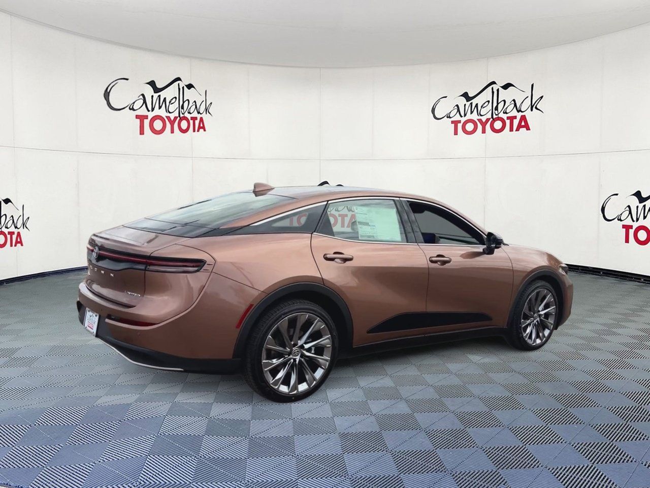 Crown | Camelback Toyota