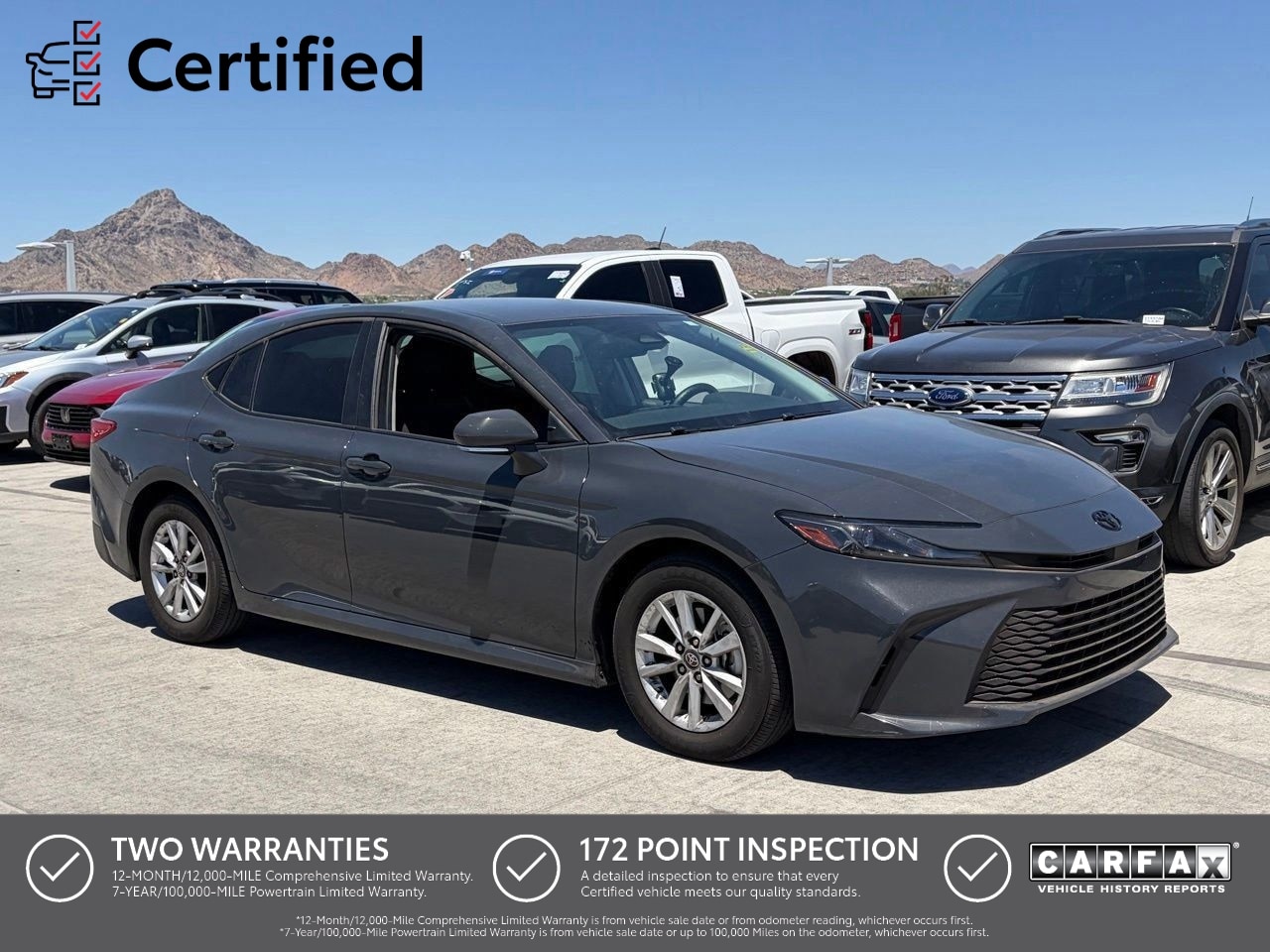 2025 Toyota Camry LE Hybrid's photo