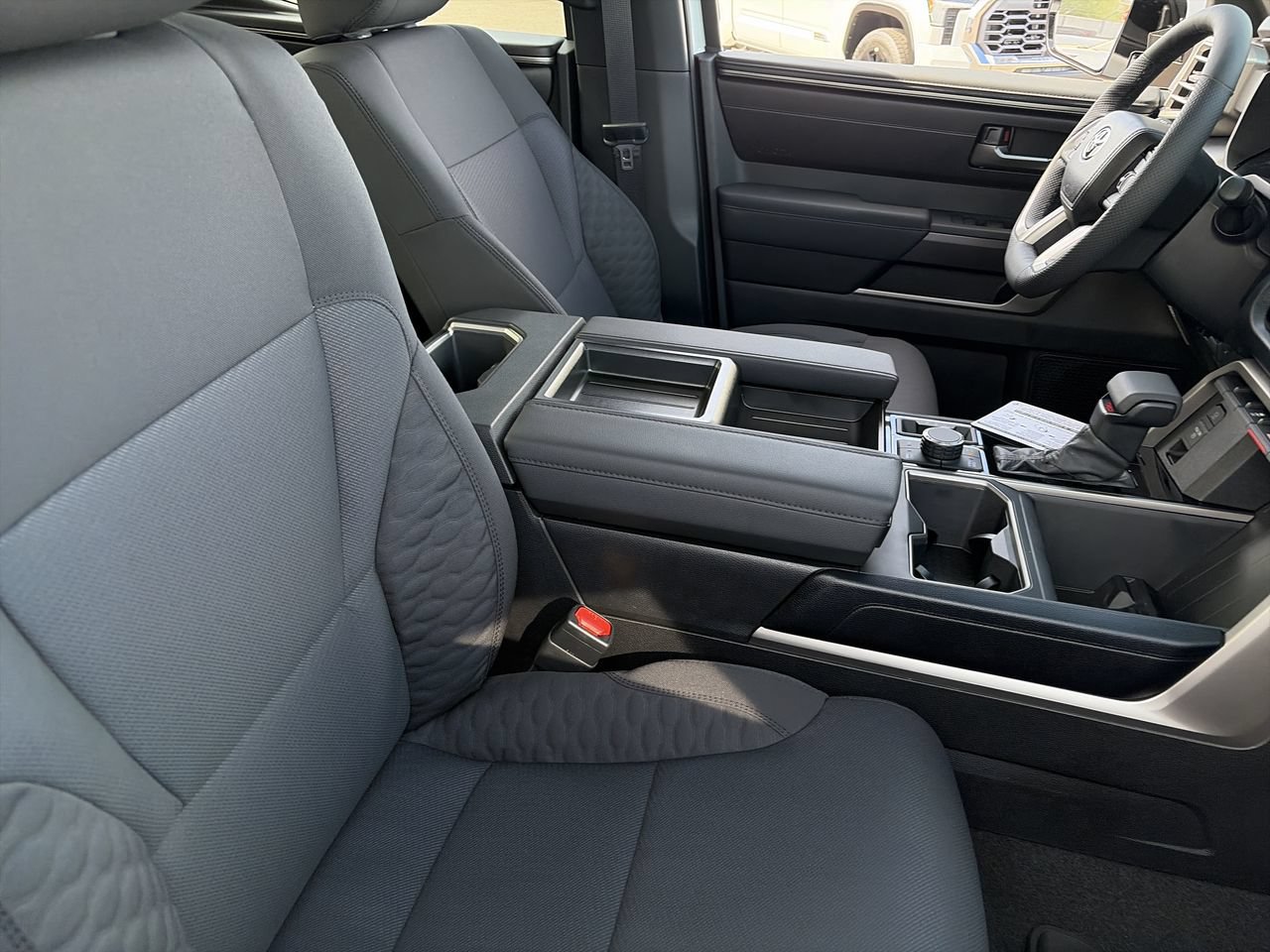 2026 Toyota Tundra SR5 - Photo 23