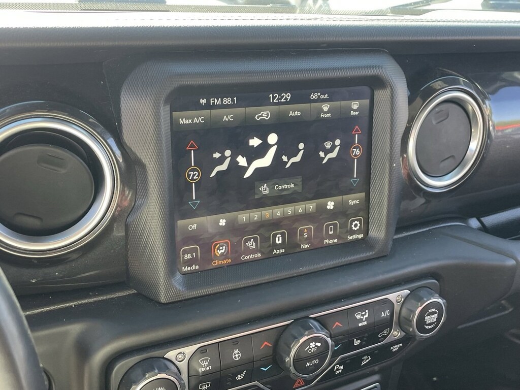 Used 2020 Jeep Wrangler Unlimited Sahara SUV