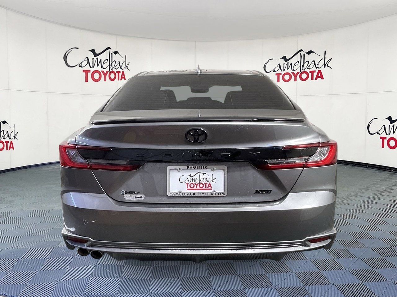 2026 Toyota Camry XSE - Photo 6