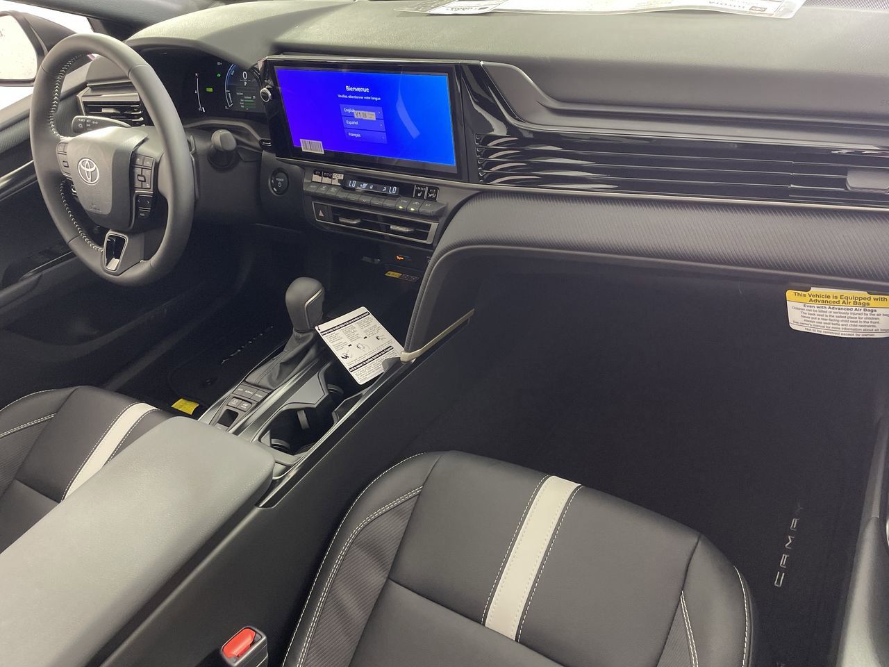 2026 Toyota Camry SE - Photo 26