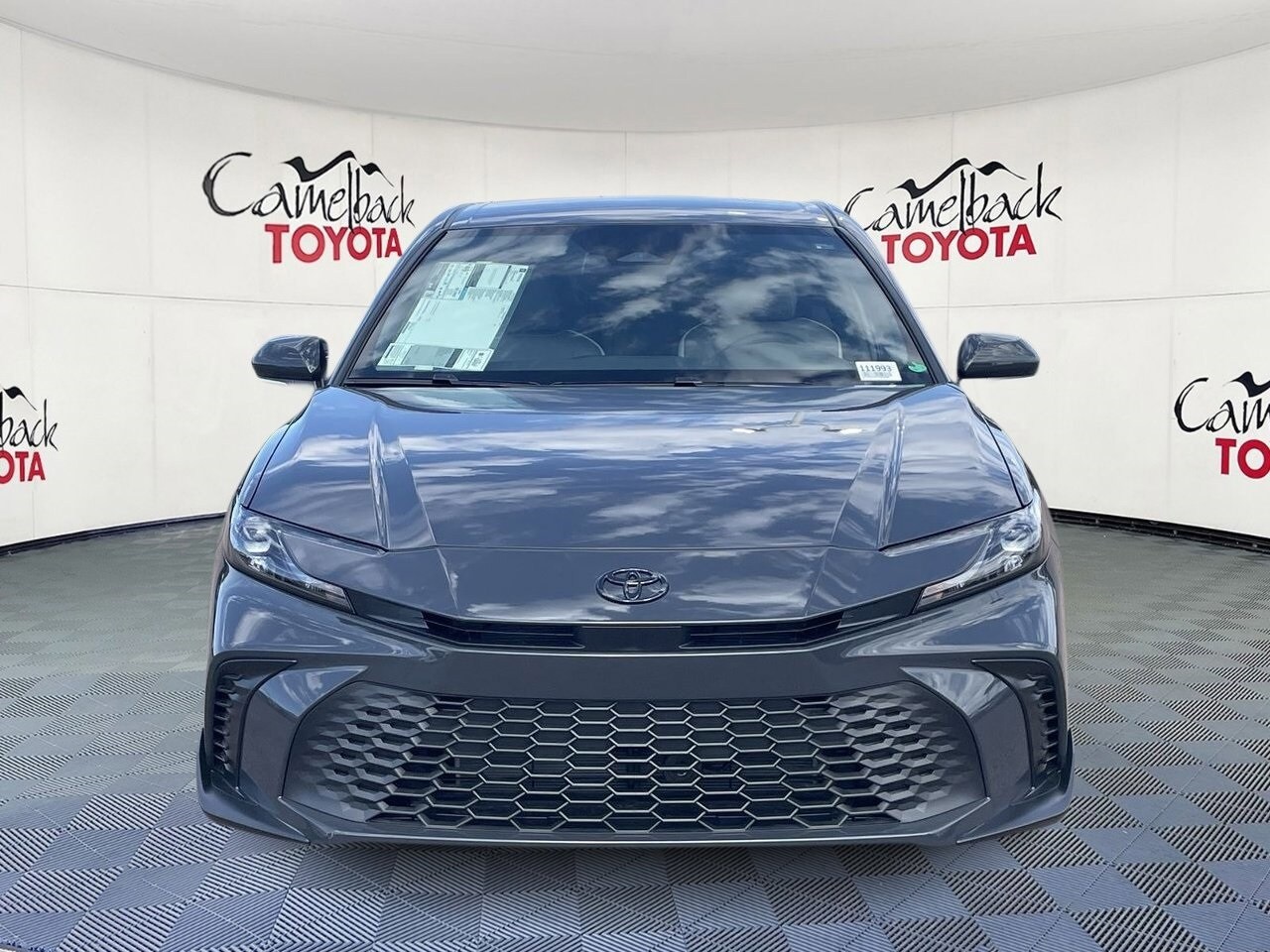 2026 Toyota Camry SE photo 3