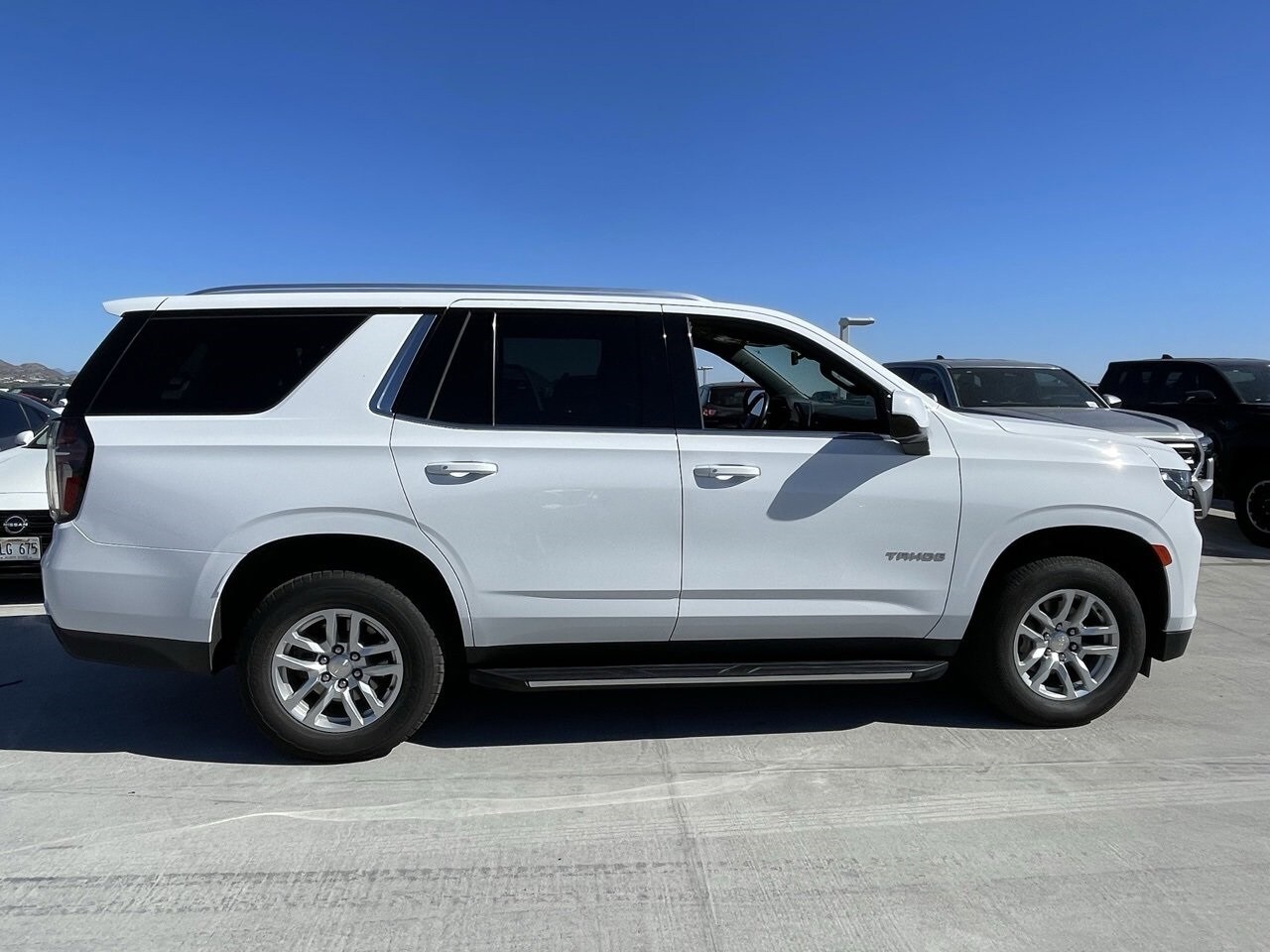 2023 Chevrolet Tahoe LT photo 3