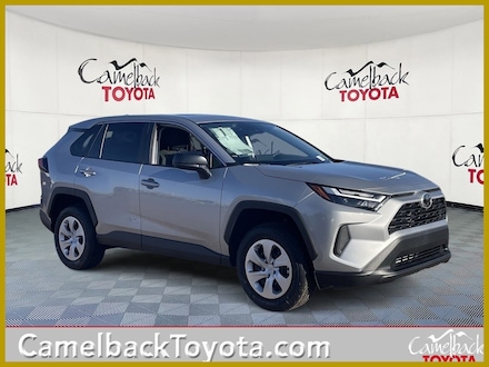 2025 Toyota RAV4 LE SUV