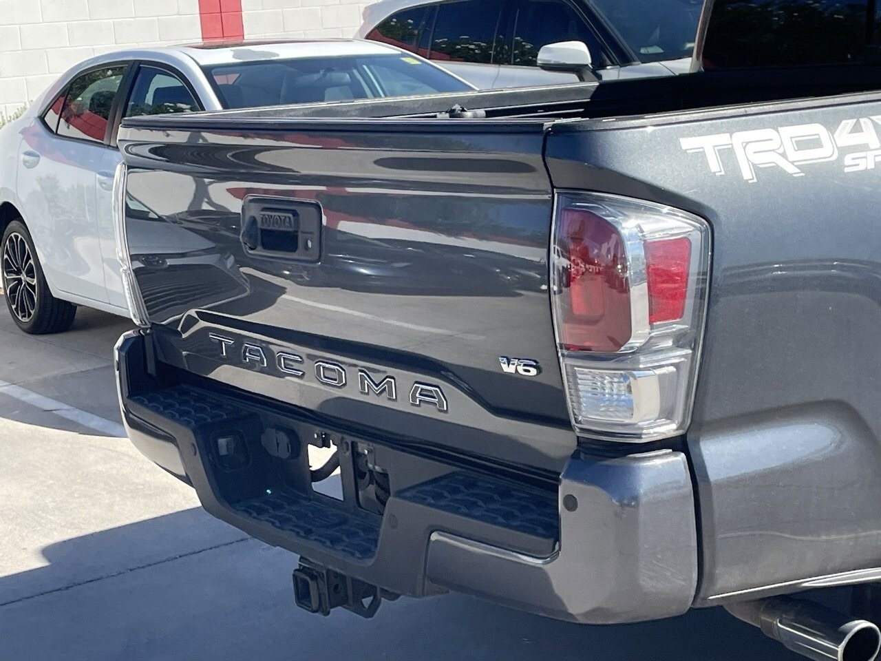 2021 Toyota Tacoma TRD Sport photo 4