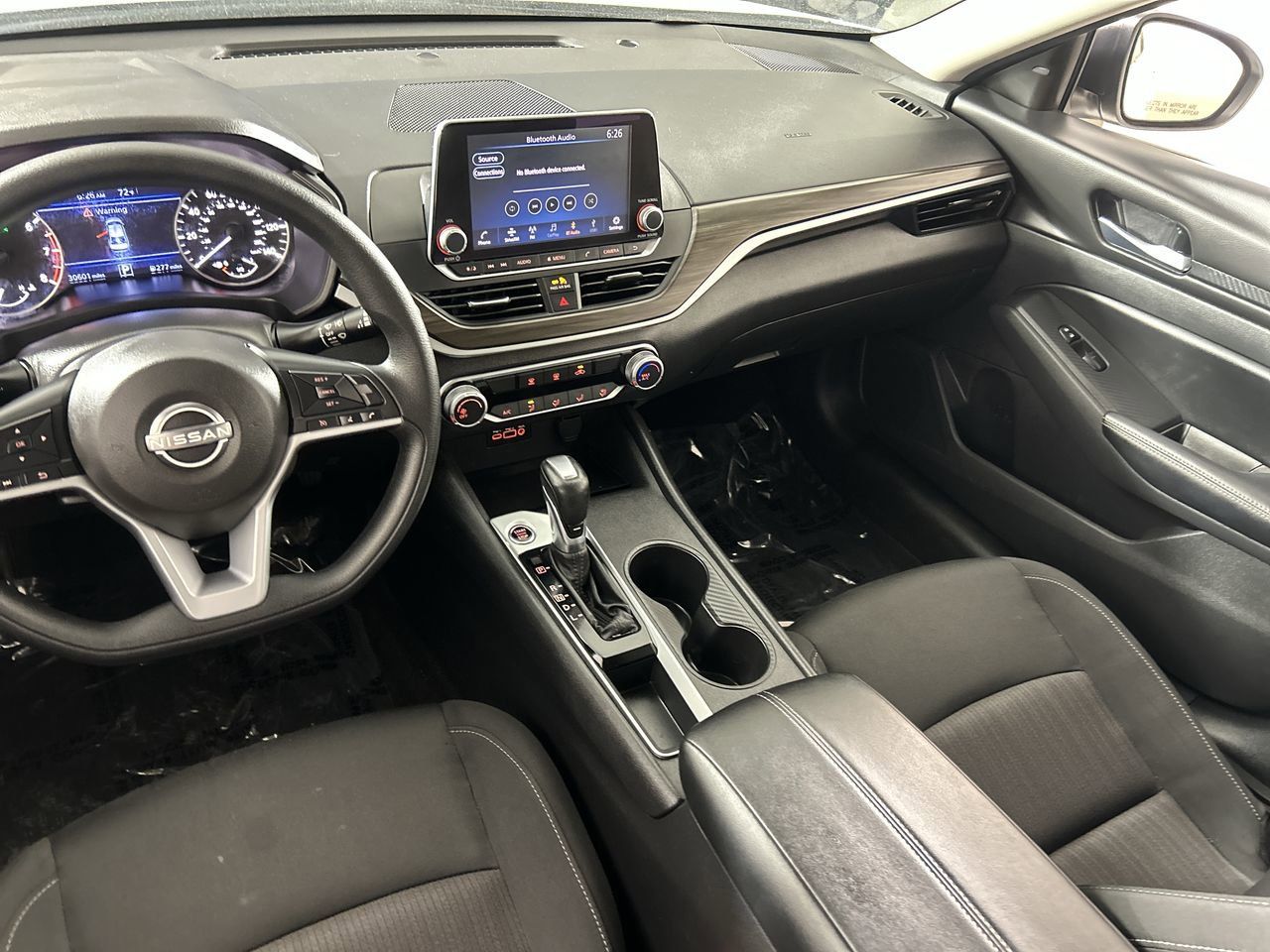 2025 Nissan Altima SV - Photo 22