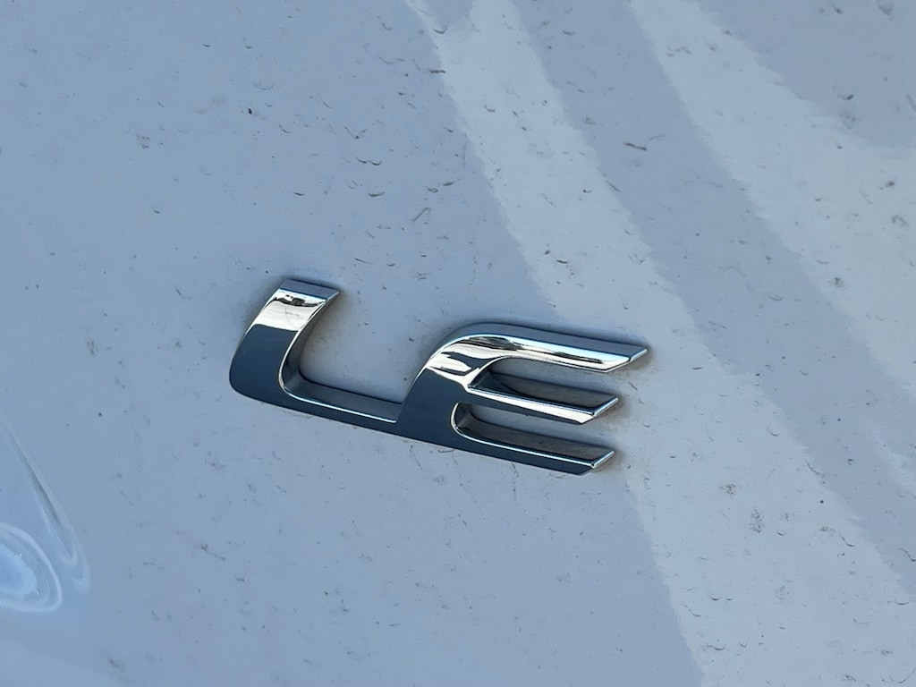 Used 2021 Toyota Corolla LE Sedan