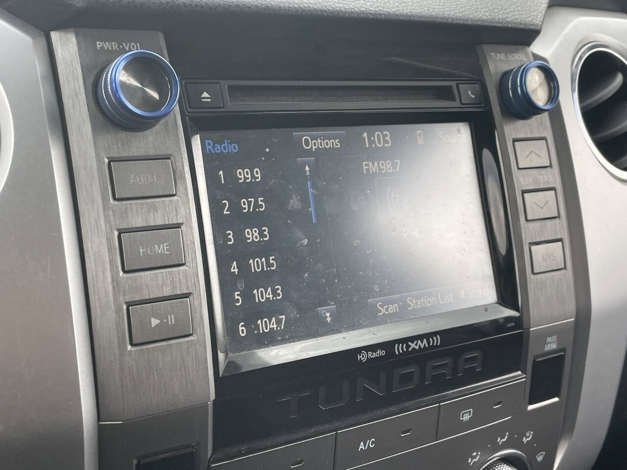 2019 Toyota Tundra SR5 Grade photo 4