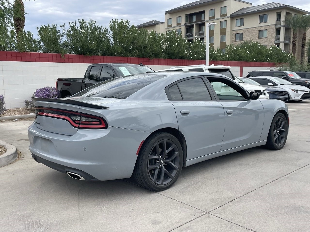 2020 Dodge Charger SXT photo 2
