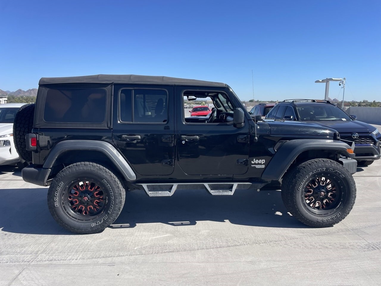 2018 Jeep Wrangler Unlimited Sport S photo 3